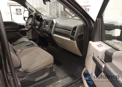 2019 Ford F-250 Xlt from USA, damaged, VIN 1FT7W2B60KEE54894